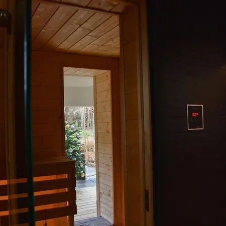 Appartement Luxury With Private Sauna Pod Javorovym Trinec
